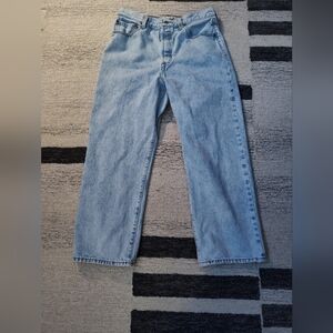 Levi's ribcage ankle straight leg jeans, size 31, ankle length, like new.